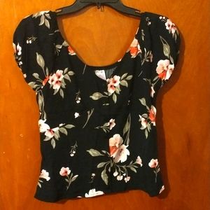No Boundaries Medium (7-9) Floral Print Black Strapped Sleeveless Blouse